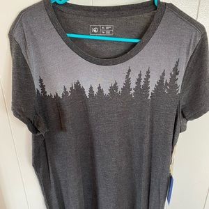 Bundle of two tentree t shirts tees - xl